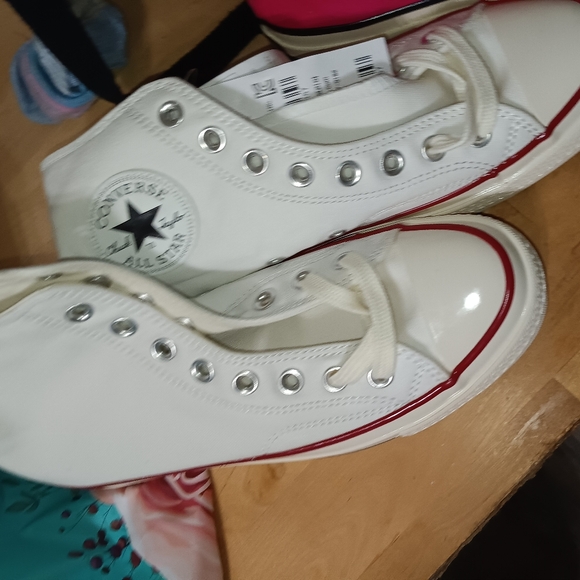 Converse mens size 7 - Picture 2 of 2